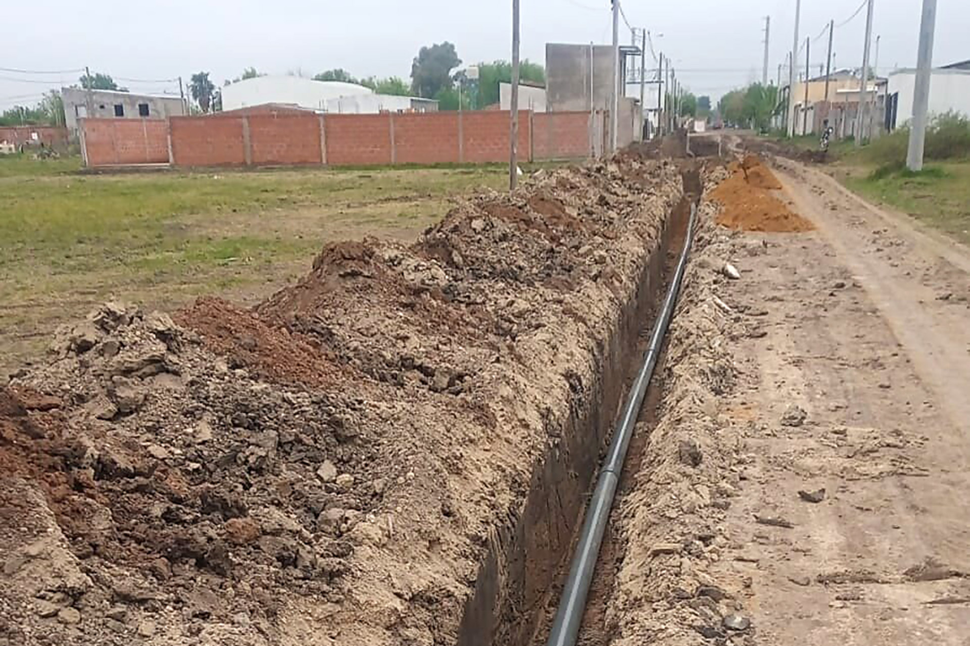 Comenzó la ejecución de la red de desagües cloacales y estación