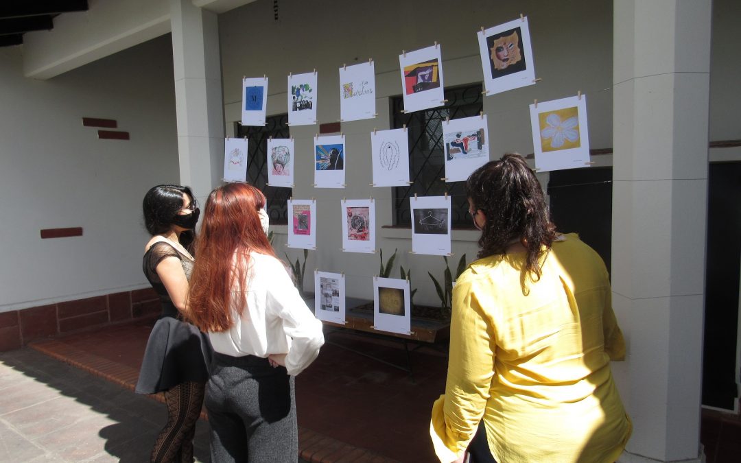 La Poesía Visual le puso color primaveral al Museo Provincial Eva Perón