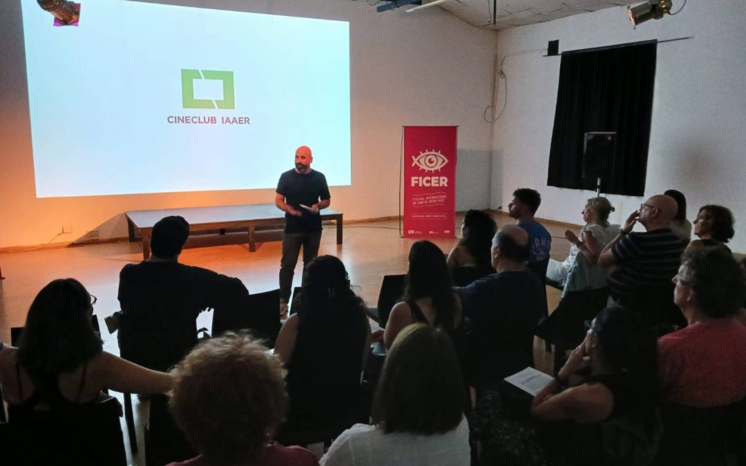 Se realizó el segundo encuentro del ciclo del Cineclub del IAAER