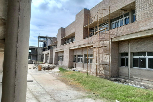 El nuevo edificio para la Escuela Nº 1 Cesáreo Bernaldo Quirós alcanza el 77 por ciento de avance